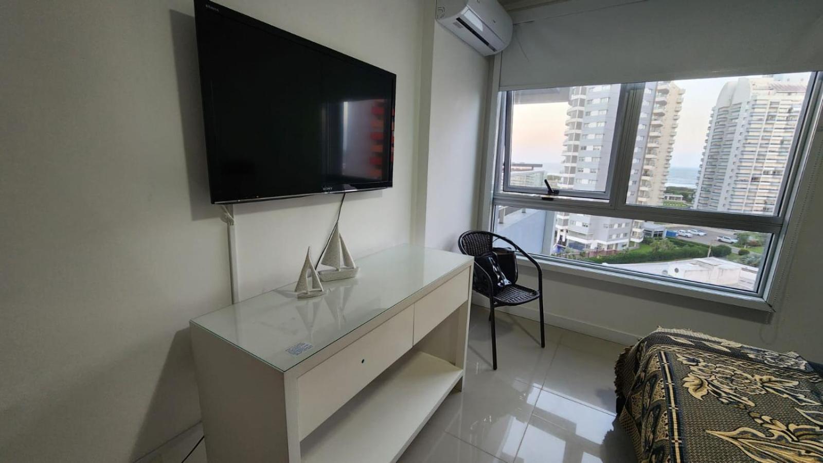 Apartment Hermoso Dpto 3d, Forest Tower Ii, Punta Del